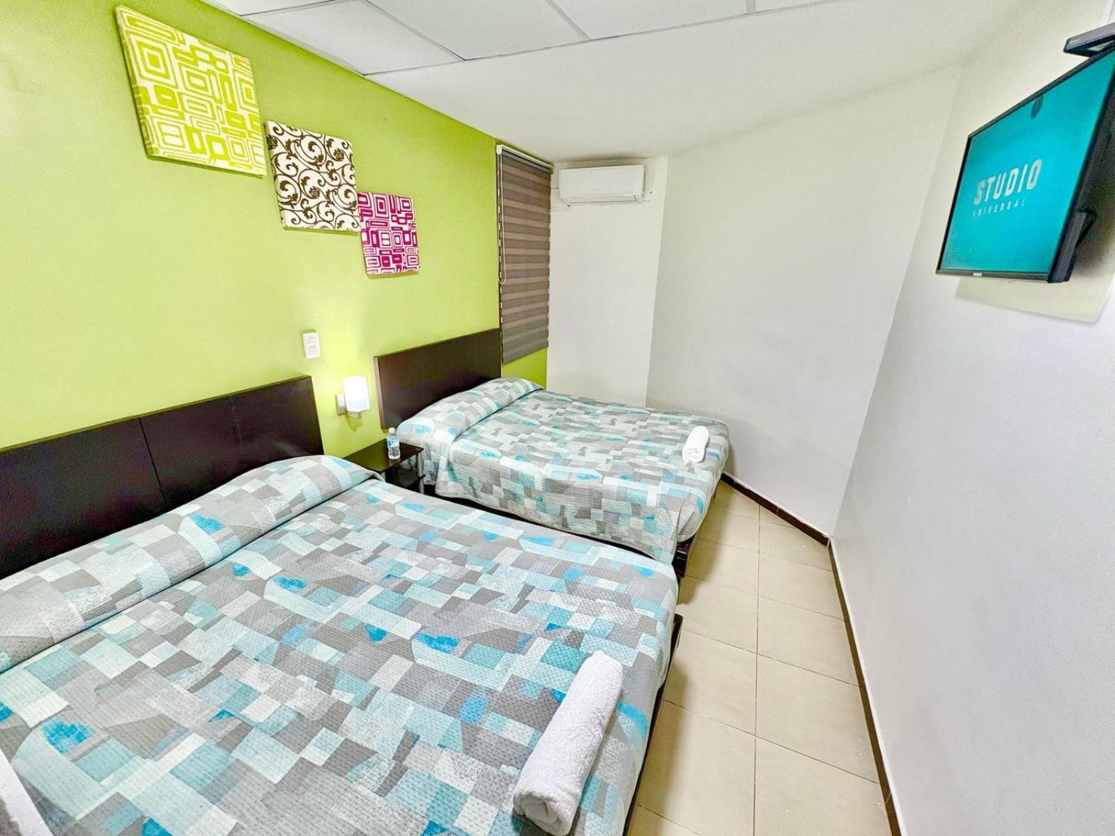 Hotel Plazha Express Тустла-Ґутьєррес Екстер'єр фото